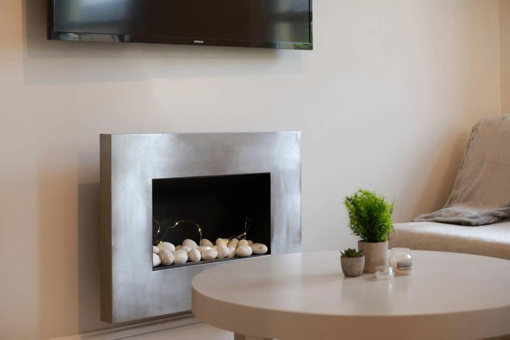 Cosy 2 Bed In Kensington Olympia Apartment ลอนดอน ภายนอก รูปภาพ