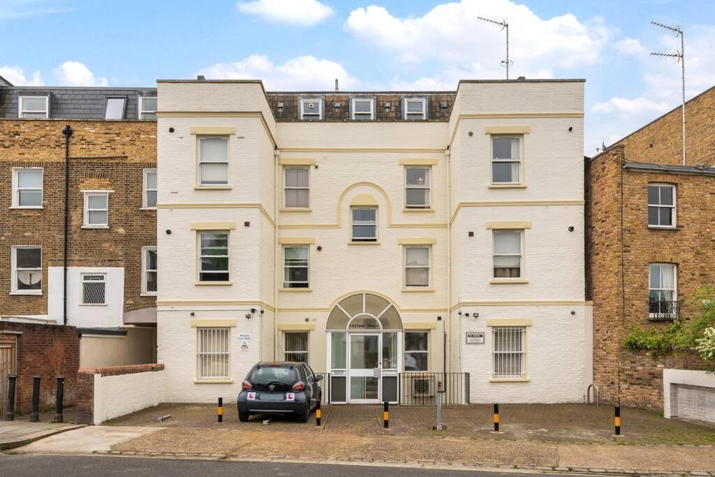 Cosy 2 Bed In Kensington Olympia Apartment ลอนดอน ภายนอก รูปภาพ